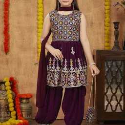 BAESD Girls Ethnic Motifs Embroidered Regular Kurti with Patiala & With Dupatta-picture-10