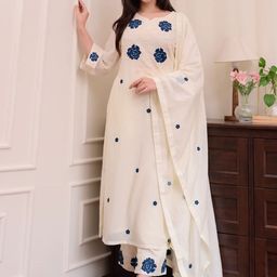 Vama Heritage Women Ethnic Motifs Embroidered Regular Thread Work Pure Cotton Kurta with Trousers & With-image-11