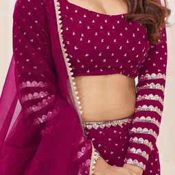 DIVASTRI Embellished Sequinned Semi-Stitched Lehenga & Unstitched Blouse With Dupatta image 3