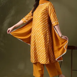 Anouk Women Leheriya Printed Regular Kurta with Trousers & With Dupatta image 2