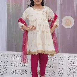 Little Bansi Girls Ethnic Motifs Embroidered Angrakha Gotta Patti Pure Cotton Kurta with Pyjamas & With-picture-35