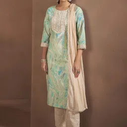 Anouk Abstract Printed Patch Work Chanderi Silk Kurta With Trouser And Dupatta image 5