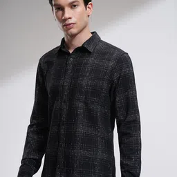 HIGHLANDER Men Spread Collar Checked Cotton Casual Shirt-image-38