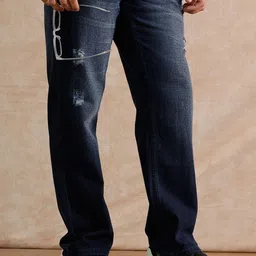 WROGN Men Comfort Relaxed Fit Mid-Rise Mildly Distressed Light Fade Jeans-image-77