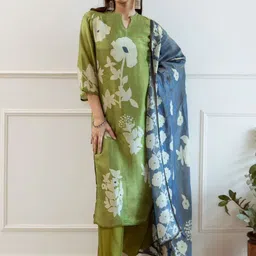 KALINI Women Floral Printed Regular Kurta with Trousers & With Dupatta-picture-11