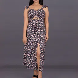 La Aimee Floral Print Cape Sleeve Maxi Dress-picture-49