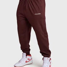 FUAARK Men Mid-Rise Joggers-image-17