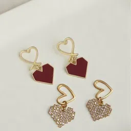 VAGHBHATT Set Of 2 Gold-Plated Heart Shaped Drop Earrings-32