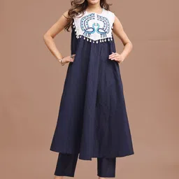 Tikhi Imli Embroidered Cotton Round Neck Tunic With Trousers Co-Ords-picture-45