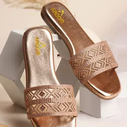AROOM Women Embellished Open Toe Flats-image-56