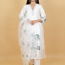 The Kalakriti House Women Floral Embroidered Regular Thread Work Pure Silk Kurta with Trousers & With Dupatta-image-37