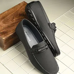 Provogue Solid Men Formal Loafers-image-8