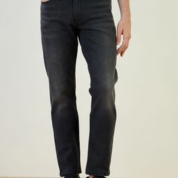 Iconic Men Slim Fit High-Rise Low Distress Stretchable Jeans-image-91