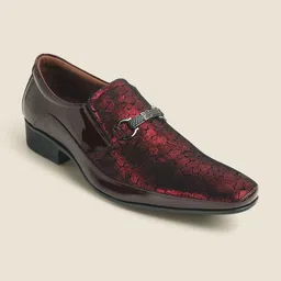 Metro Men Leather Formal Loafers-picture-5