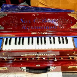 4 line Bass male female male 13 scale changer Harmonium Best Quality Harmonium with Special 37 Keys 3 Set of Palitana Reed 4 Octave Hand Pumped Harmonium-10