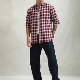 HIGHLANDER Men Button-Down Collar Checked Cotton Casual Shirt-image-31