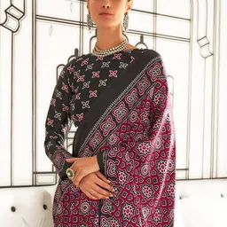 Anouk Ajrak Block Pure Crepe Block Print Saree-17