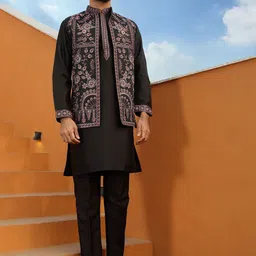KRAFT INDIA LUXE Men Regular Thread Work Kurta with Trousers-picture-14