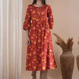 KAMI KUBI Floral Printed Pleated Thread Work Round Neck Pure Cotton A-Line Kurta-picture-45