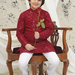 Aj DEZInES Boys Ethnic Motifs Embroidered Regular Sequinned Kurta with Pyjamas image 3