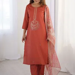 Fashion Basket Women Ethnic Motifs Thread Work Kurta with Pyjamas & Dupatta Kurta Sets-image-39