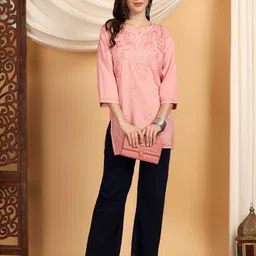 Poshak Chikan Studio Floral Embroidered Chikankari Chikankari Kurti-image-17