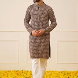 Jompers Men Embroidered Regular Sequinned Pure Cotton Kurta with Pyjamas-39