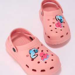 Pantaloons Junior Girls Self Design Clogs-image-82