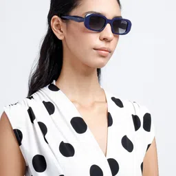 OPIUM Women Lens & Rectangle Sunglasses With Polarised and UV Protected Lens image 5