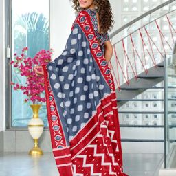 DIVASTRI Block Print Saree With Blouse Piece image 4