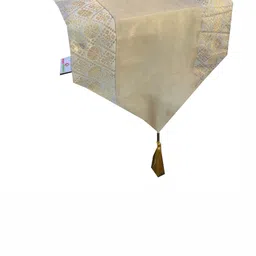 Pink Parrot White Ethnic-Motif Jacquard Silk Table Runner With Tassels-42