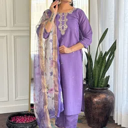 Lilots Floral Embroidered Round Neck Thread Work Straight Kurta With Trousers & Dupatta-picture-3