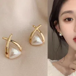 AKISON JEWELS Triangular Stud Earrings With Pearls-image-47