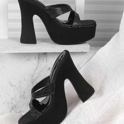 Mochi Embellished Block Sandals-12