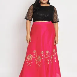 Studio Rasa Plus Size Sequinned Crop Top image 4