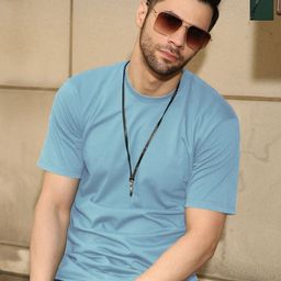 EAZY Men 2 Pockets T-shirt-image-57