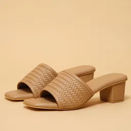 ERIDANI Block Sandals with Laser Cuts-7