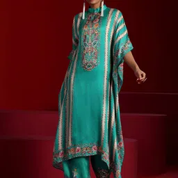 Libas Art Women Floral Printed Regular Kaftan Kurta with Palazzos image 1