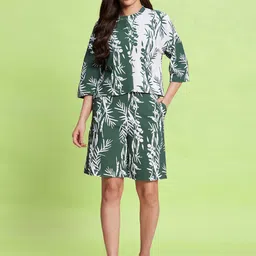 Selvia Printed Round Neck T-Shirt With Shorts-image-19