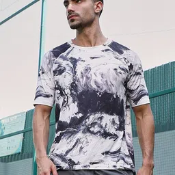Campus Sutra Abstract Printed V-Neck Extended Sleeves Acrylic T-shirt-image-82