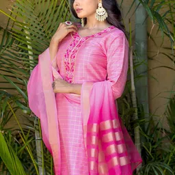 WEAVLLITE Women Yoke Design Regular Thread Work Kurta with Trousers & With Dupatta image 5