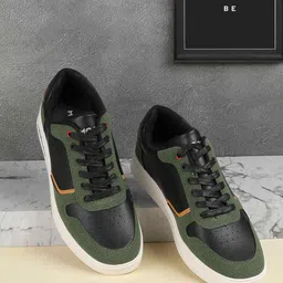 Mochi Men Perforations Sneakers-picture-47