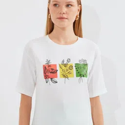 BIGDART Women Printed Applique T-shirt-image-18