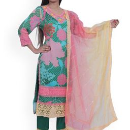 Wavy Collection Women Floral Printed Regular Kurta with Trousers & With Dupatta-54