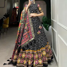 Aika Printed Foil Print Ready to Wear Lehenga & Unstitched Blouse With Dupatta image 4