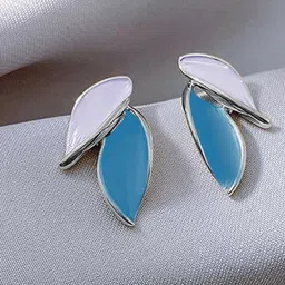 KRENOZ Silver Plated Leaf Shaped Studs-19