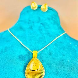 Crown Fabulous Jewellery 1 Gram Gold Plated Elegant Floral Design Pendant Set-image-67