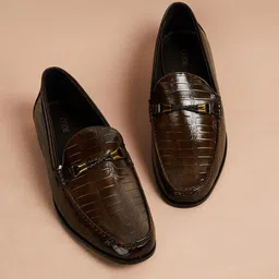 CODE by Lifestyle Men Textured Slip-On Loafers-image-16