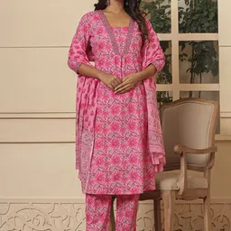 Yufta Women Floral Embroidered Regular Sequinned Pure Cotton Kurta with Trousers & With Dupatta-image-86