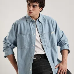 Calvin Klein Jeans Men Solid Spread Collar Relaxed Fit Casual Shirt-image-67